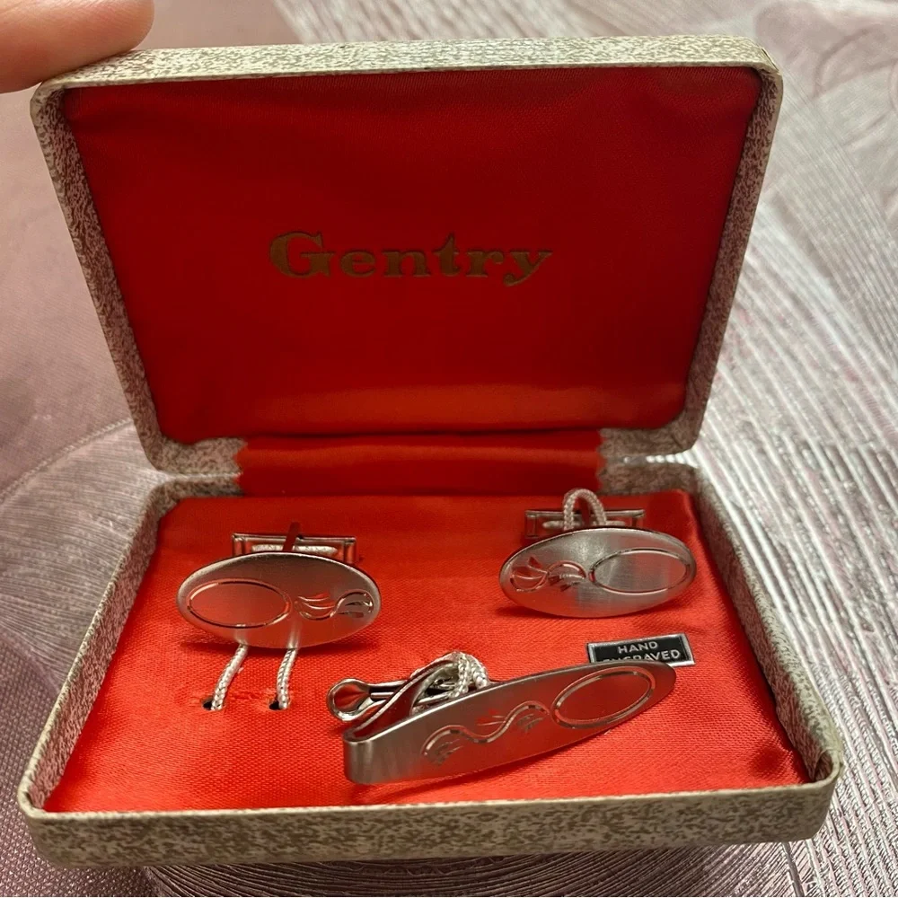 Vintage Pat. Pend Cuff Links & Tie Clip
